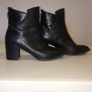Zara Zippered Ankle Boots eu 42/us 11